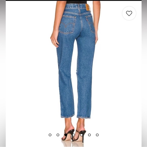 REVOLVE- Levi’s Wedgie- Size 30- Like New - Picture 3 of 14